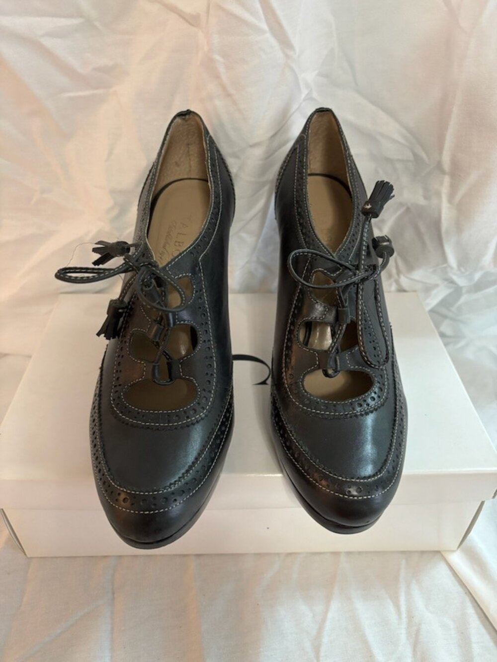 Talbots leather black lace-up platform heels - size 7 1/2